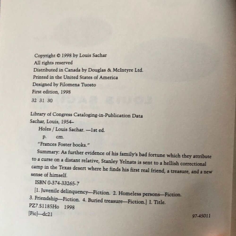 Holes - Louis Sachar (Hardback) - Picture 3 of 3